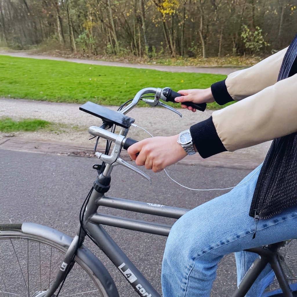 Miracase Urban – MagSafe Magnetische Telefoonhouder voor Stadsfiets